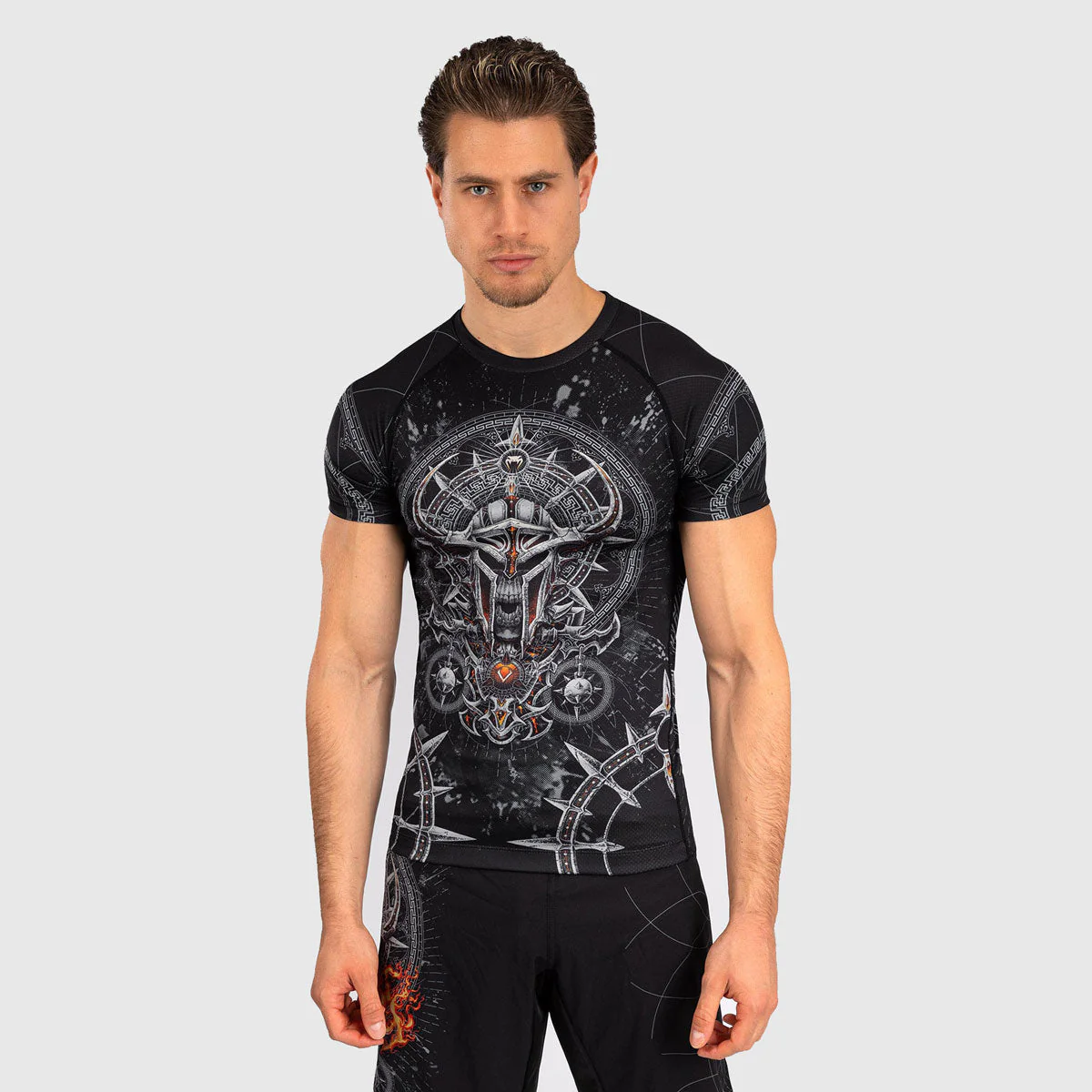 Rashguard Venum Gladiator 5.0 mangas cortas Negro-Plata 