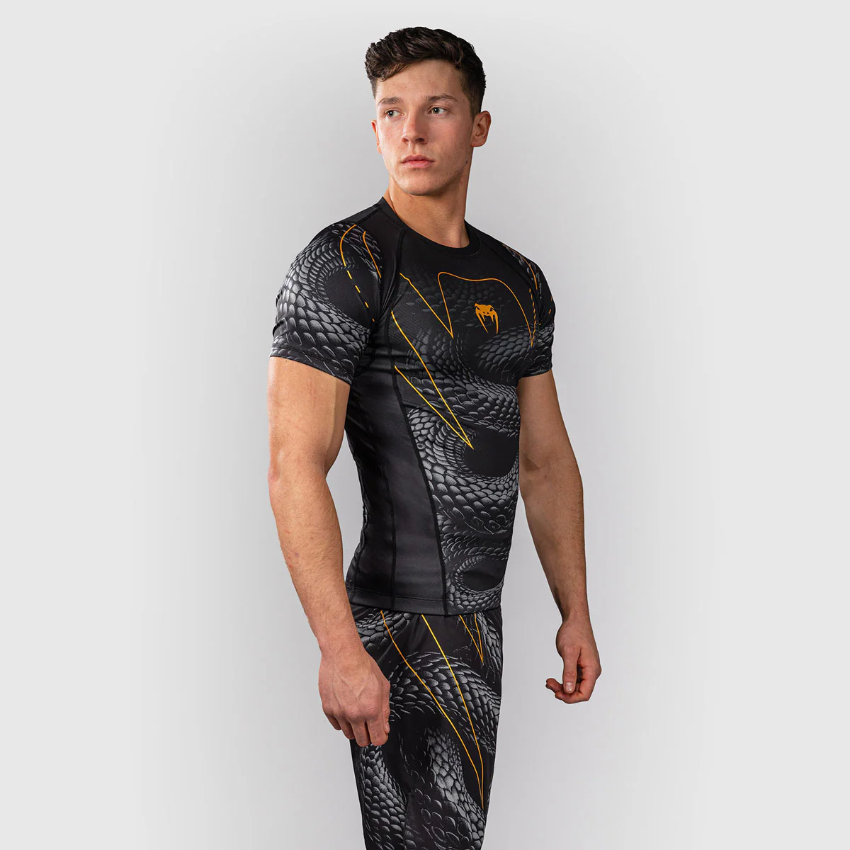 Rashguard Venum Matupa mangas cortas Negro-gris  - Image 2