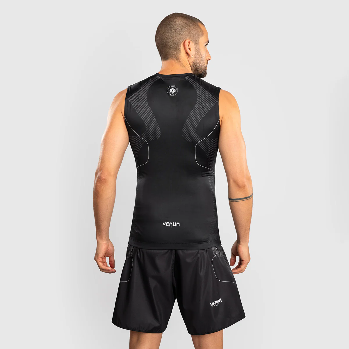 Rashguard Venum Nexus sin mangas  - Image 4