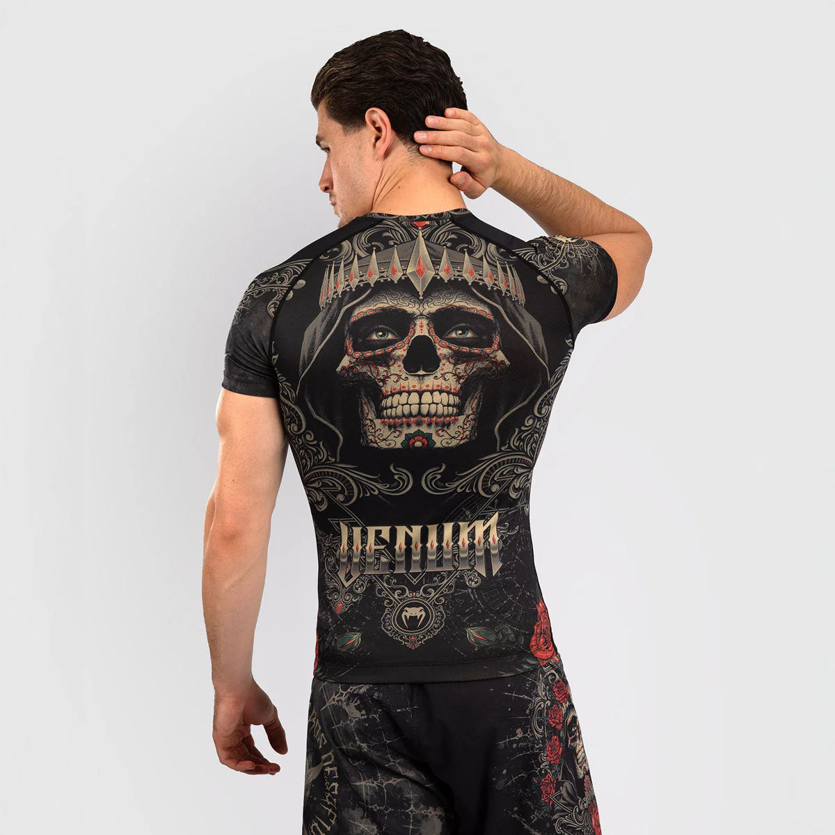 Rashguard Venum Santa Muerte 5.0 mangas cortas Negro-Oro - Image 3