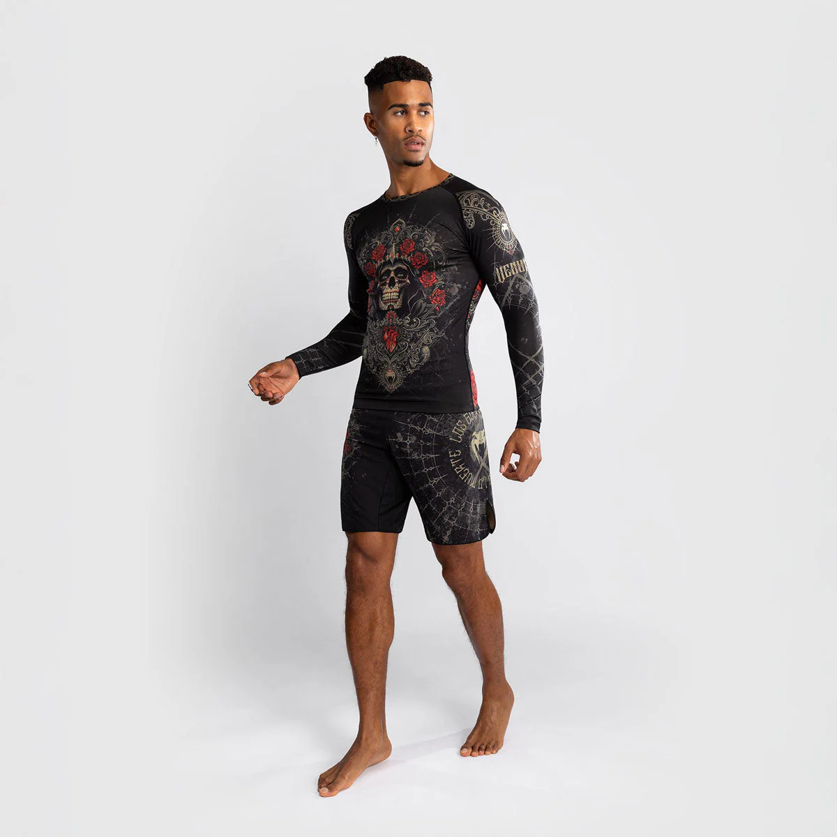 Rashguard Venum Santa Muerte 5.0 mangas largas Negro-Oro  - Image 2