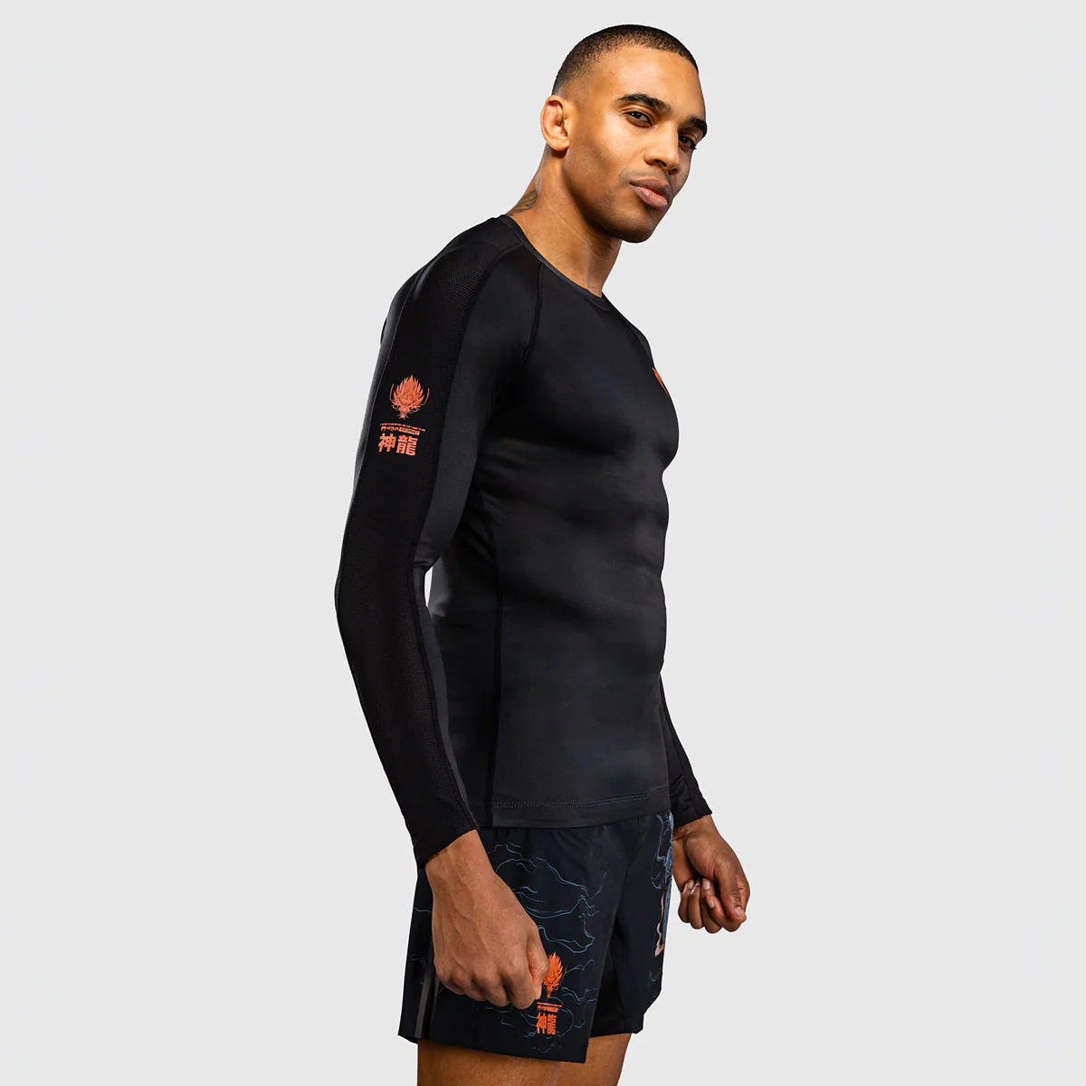 Rashguard Venum Thunder Dragon mangas largas Negro - Image 4