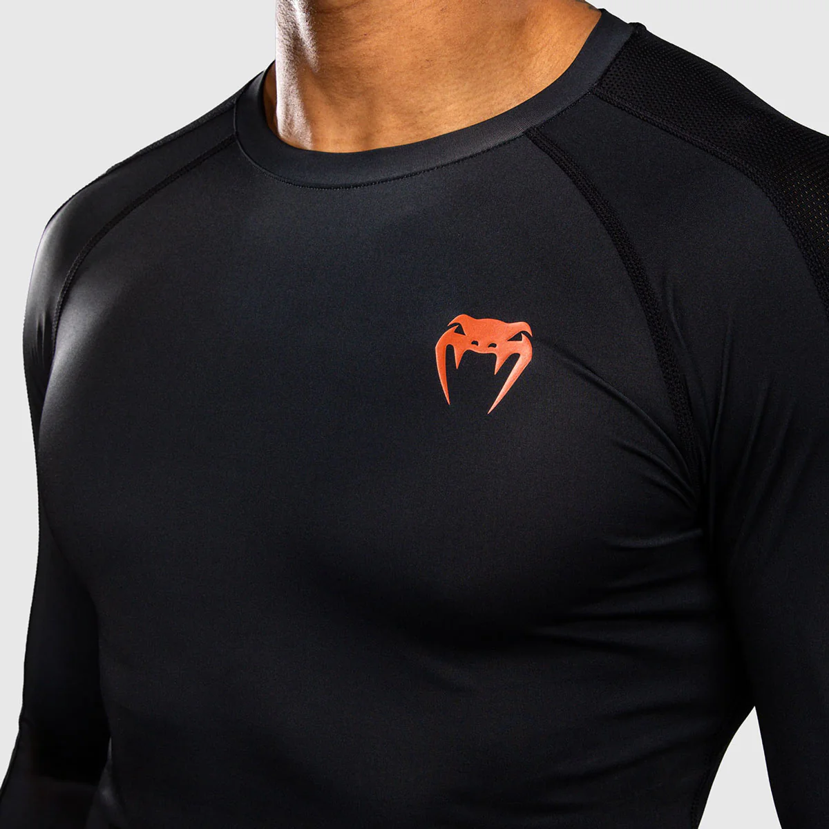 Rashguard Venum Thunder Dragon mangas largas Negro - Image 6