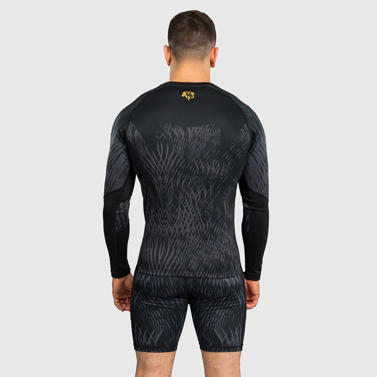 Rashguard Venum x Chimaev Wild Borz mangas largas Negro - Image 2