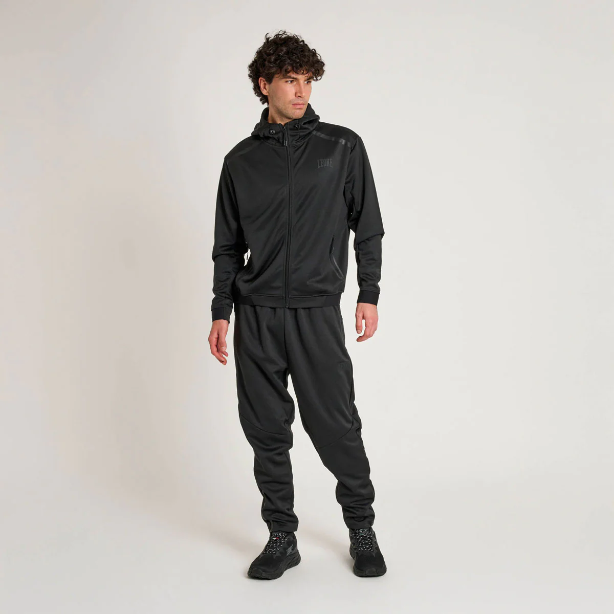 Sudadera Leone Balck Lion con capucha ABX313 Negro  - Image 4