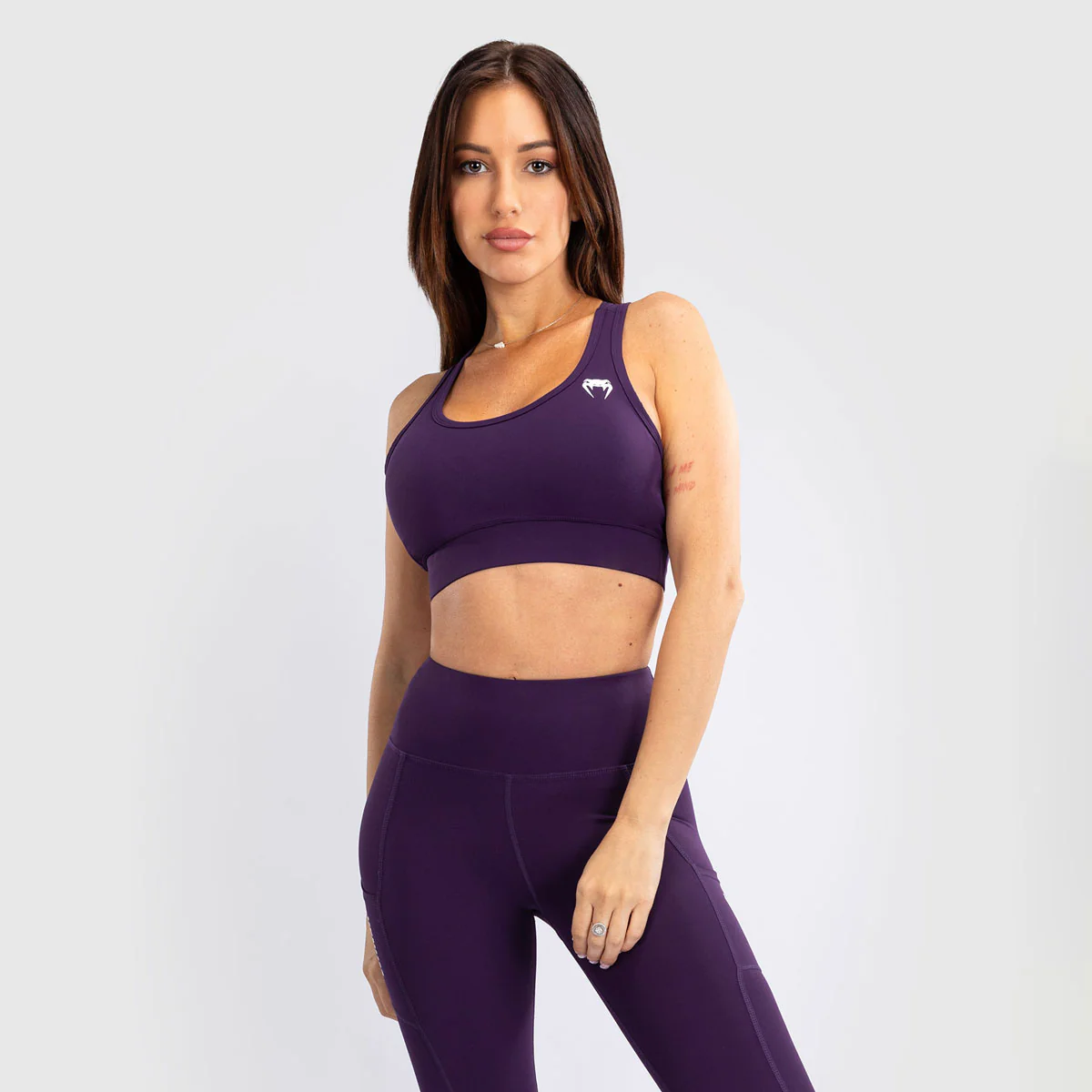 Top mujeres Venum Essential Violeta 