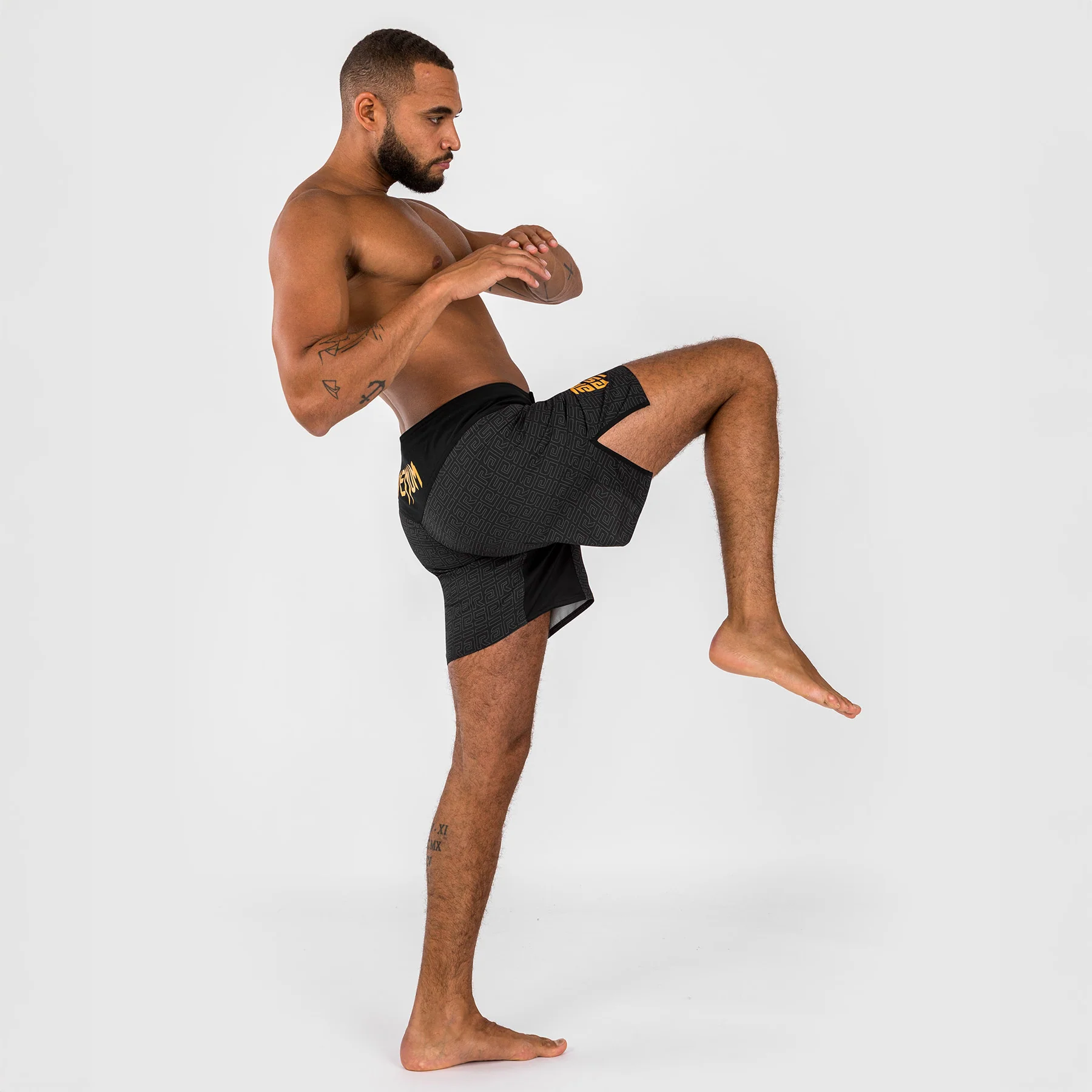 Pantalones MMA Venum X Ares 2.0 Negro-oro - Image 2